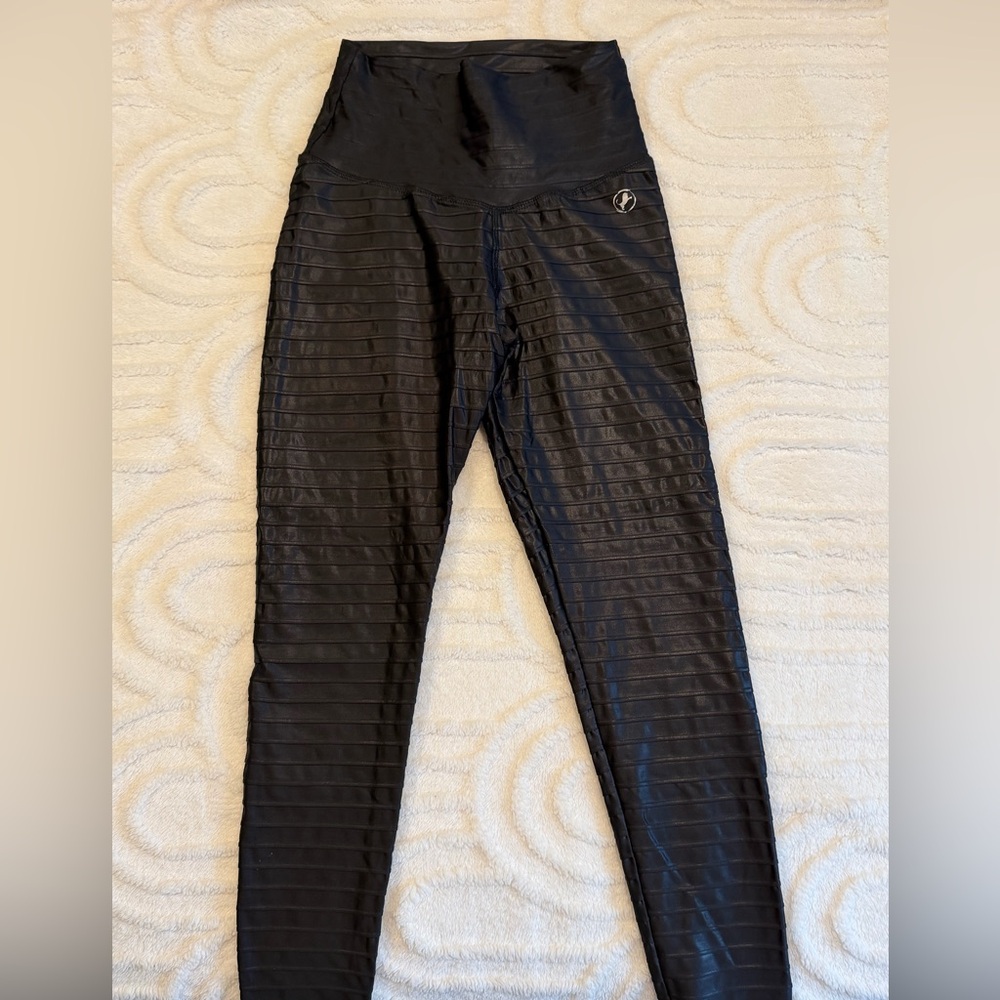 Abs2B Black Kitty-Kat Leggings, Size S, NWOT, Athletic Sporty Athleisure